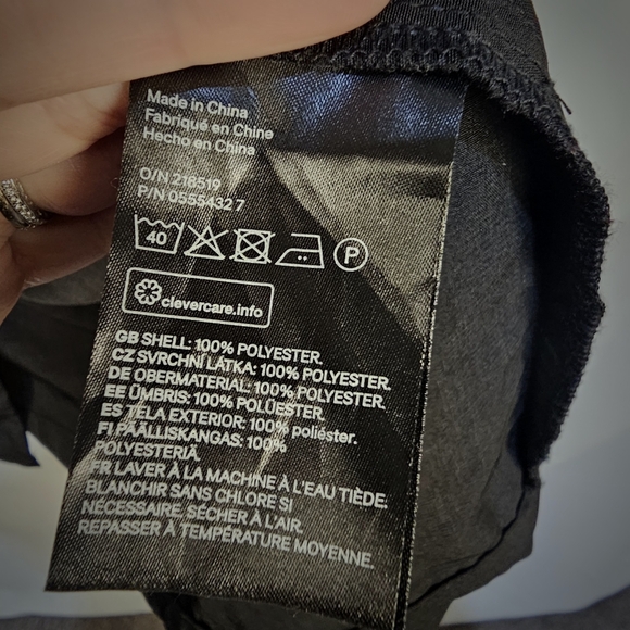 H&M lightweight black trench jacket. - Picture 6 of 10